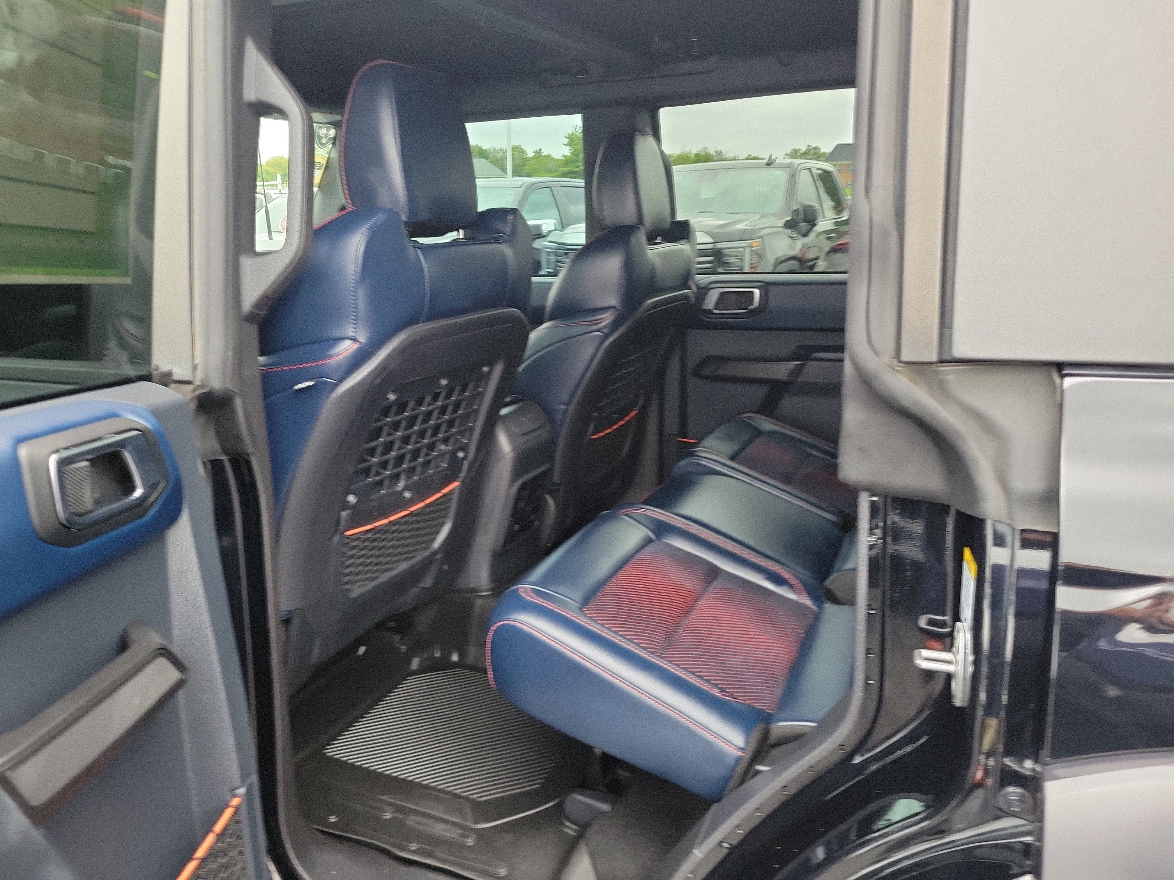 Used 2023 Ford Bronco Raptor AWD/4WD image 10