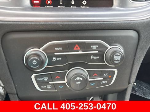 Used 2023 Dodge Charger SXT RWD image 18