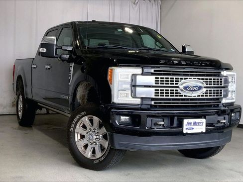 Used 2017 Ford F250 Platinum w/ Platinum Ultimate Package AWD/4WD image 1