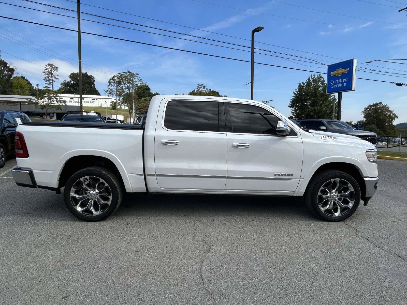 Used 2020 RAM 1500 Limited AWD/4WD image 8