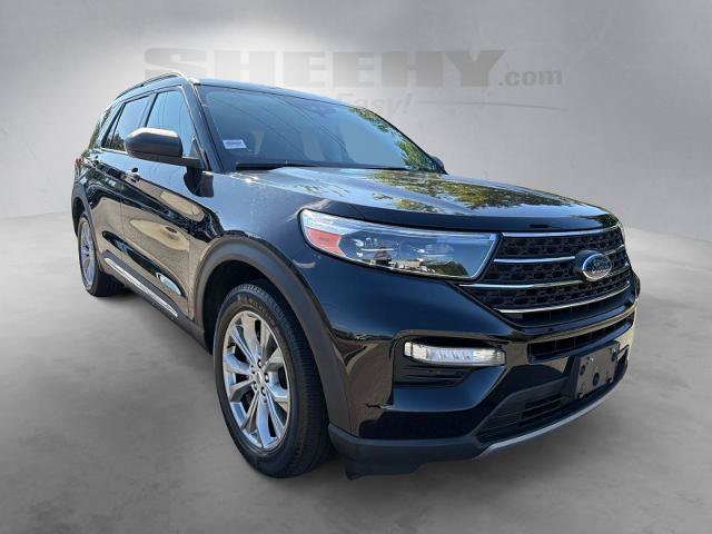Certified 2022 Ford Explorer XLT w/ Equipment Group 202A AWD/4WD image 2
