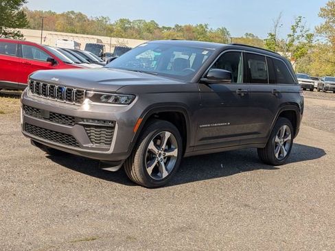 New 2026 Jeep Grand Cherokee Limited AWD/4WD image 7