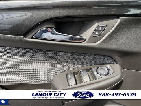 Used 2025 Chevrolet TrailBlazer LT w/ Convenience Package FWD image 18