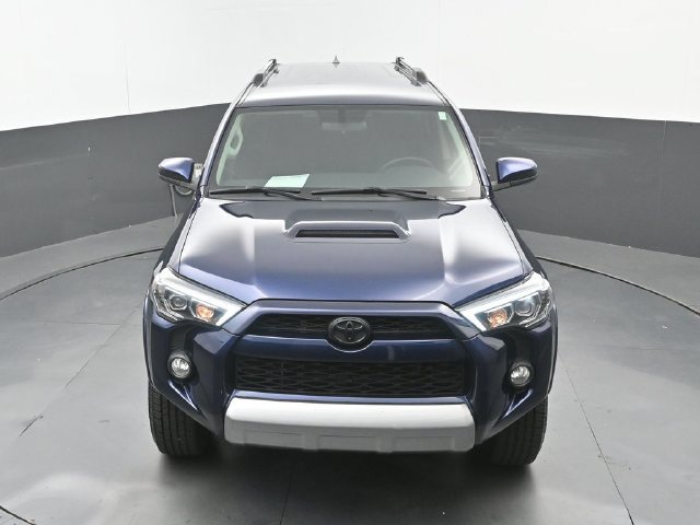 Used 2018 Toyota 4Runner TRD Off-Road AWD/4WD image 27
