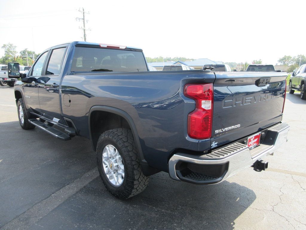 Certified 2022 Chevrolet Silverado 2500 LT w/ Convenience Package AWD/4WD image 11