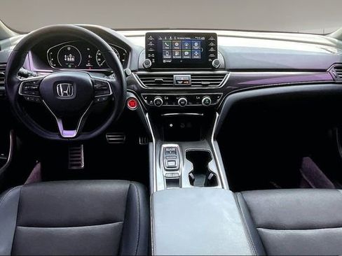 Used 2022 Honda Accord Sport image 7