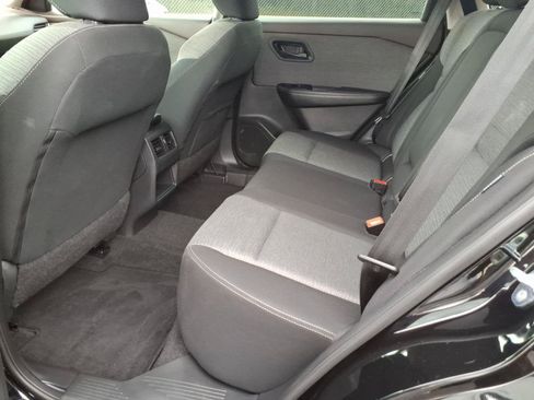 Used 2022 Nissan Rogue S AWD/4WD image 13