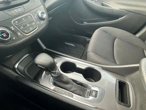 Used 2024 Chevrolet Malibu LT w/ Sport Edition image 22