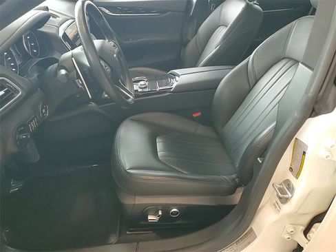 Used 2022 Maserati Ghibli Modena Q4 image 8