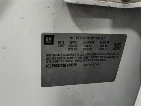 Used 2017 Chevrolet Malibu LS image 24