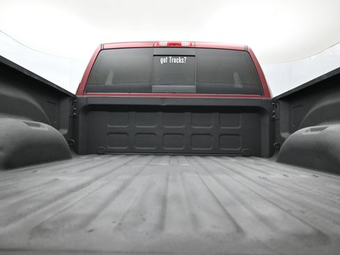 Used 2018 RAM 2500 Laramie w/ Off Road Package AWD/4WD image 7