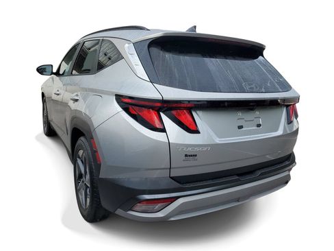 Used 2026 Hyundai Tucson SEL FWD image 3