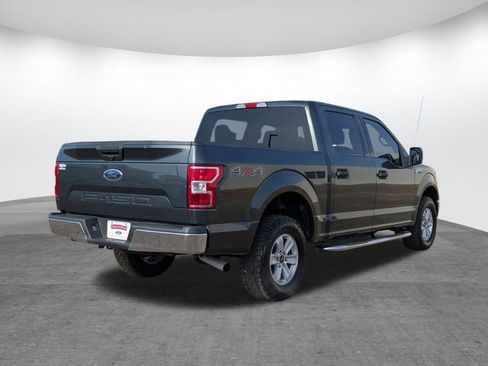 Used 2018 Ford F150 XLT image 4