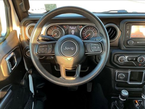 Used 2020 Jeep Wrangler Sport image 13