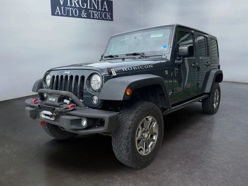 Used 2017 Jeep Wrangler Unlimited Rubicon w/ Connectivity Group AWD/4WD image 1
