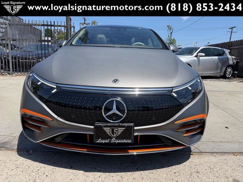 Used 2022 Mercedes-Benz EQS 450+ Sedan image 2