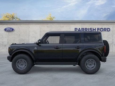 New 2025 Ford Bronco Outer Banks w/ Sasquatch Package image 3