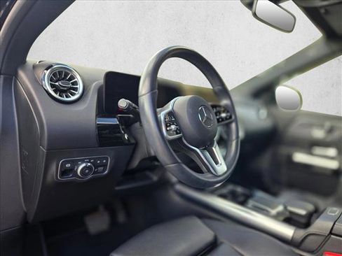 Used 2023 Mercedes-Benz GLA 250 GLA 250 image 9