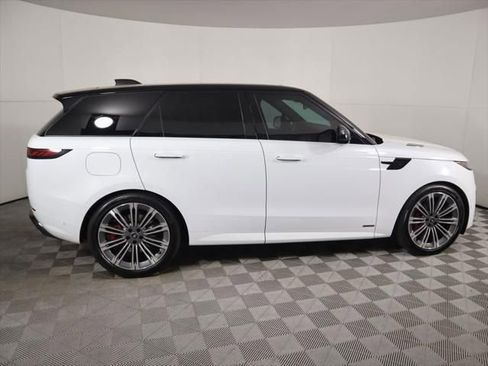 New 2025 Land Rover Range Rover Sport Autobiography image 4