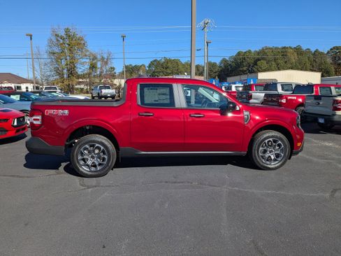New 2025 Ford Maverick XLT w/ XLT Luxury Package image 3