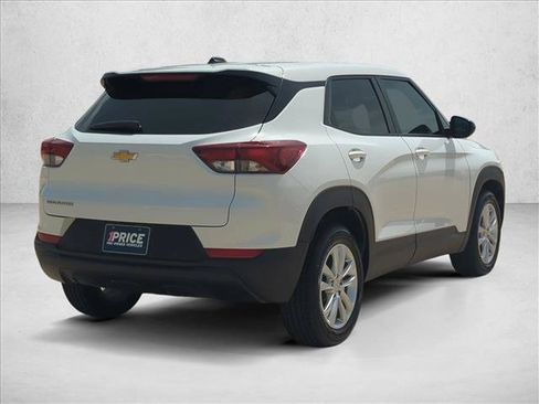 Used 2022 Chevrolet TrailBlazer LS FWD image 5