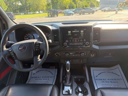 Used 2023 Nissan Frontier PRO-4X w/ Pro-4X Premium Package AWD/4WD image 15