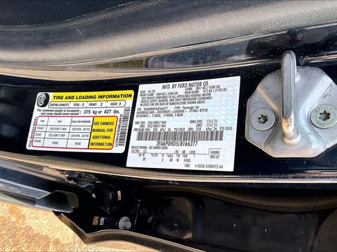 Used 2020 Ford Fusion SE image 35