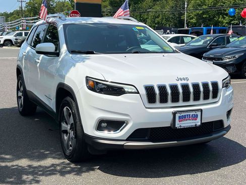 Used 2019 Jeep Cherokee Limited AWD/4WD image 1