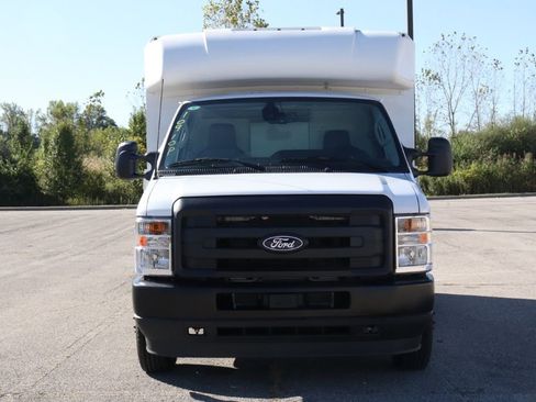 New 2026 Ford E-350 and Econoline 350 Super Duty w/ Power Equipment Group RWD image 2