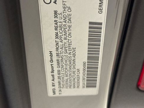 Used 2025 Audi RS 6 performance image 28