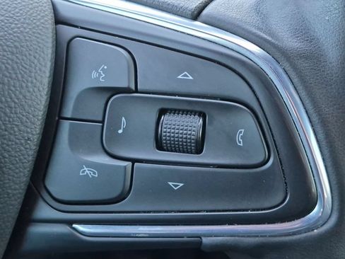 Used 2024 Buick Envista Preferred w/ Convenience I Package FWD image 19