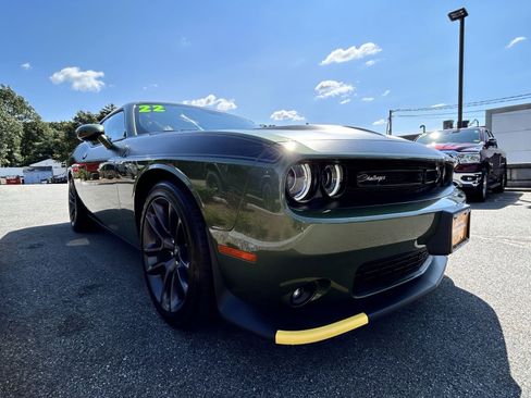 Certified 2022 Dodge Challenger R/T w/ T/A Package image 12