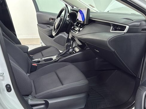 Certified 2025 Toyota Corolla LE image 18