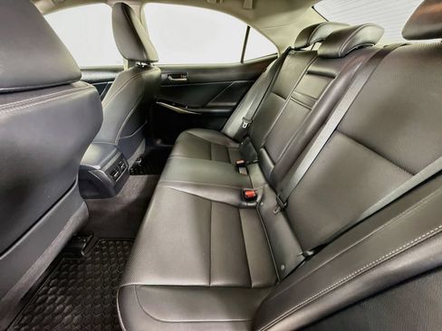 Used 2017 Lexus IS 300 AWD image 28