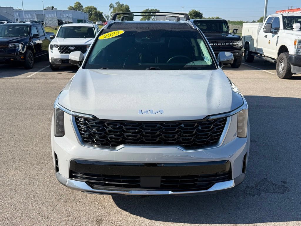Used 2025 Kia Sorento EX w/ Panoramic Sunroof Package FWD image 41