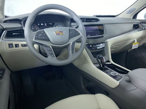 New 2026 Cadillac XT5 Premium Luxury w/ Driver Assist Package AWD/4WD image 2