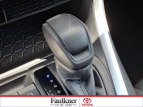 Certified 2024 Toyota RAV4 XLE w/ Convenience Package AWD/4WD image 15
