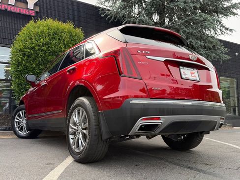 Used 2021 Cadillac XT5 Premium Luxury AWD/4WD image 18