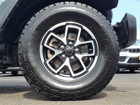 Certified 2024 Jeep Wrangler Unlimited Rubicon image 9