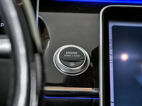 Used 2021 Mercedes-Benz S 580 4MATIC Sedan image 31