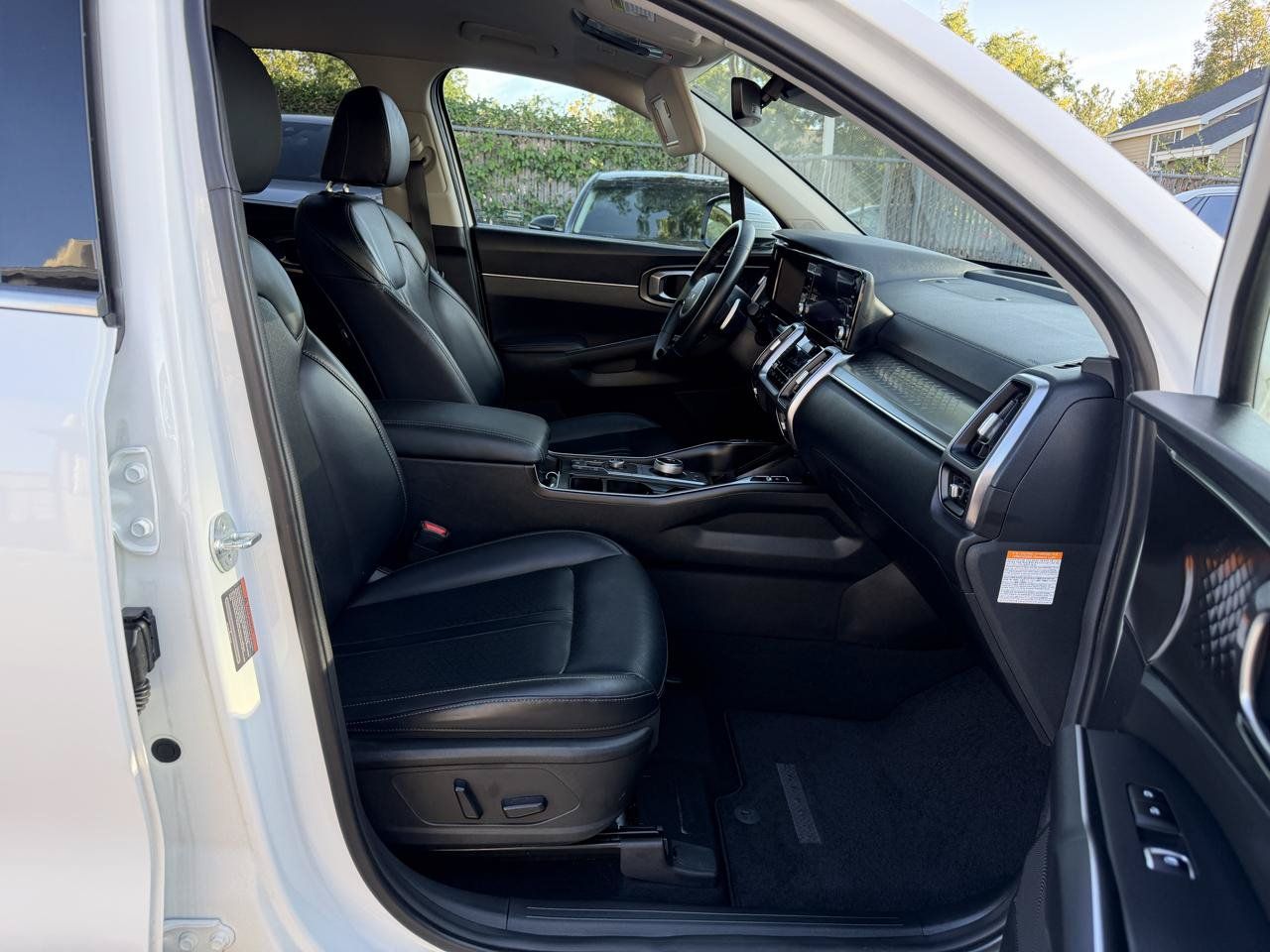 Used 2023 Kia Sorento EX AWD/4WD image 24