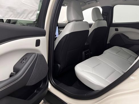 New 2026 Ford Mustang Mach-E Premium image 30