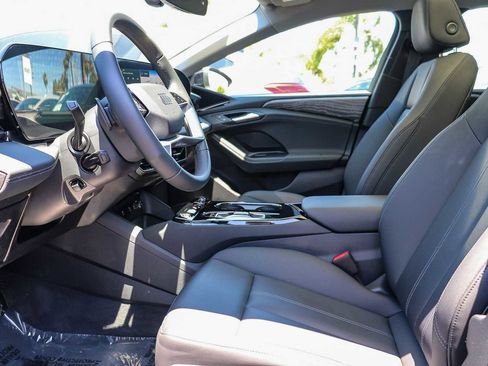 Certified 2025 Audi A6 e-tron Premium w/ Convenience Package RWD image 17