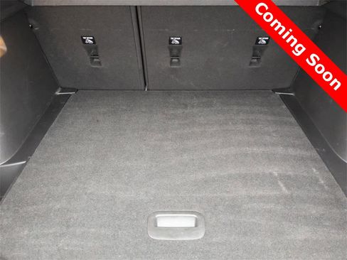 Used 2024 Chevrolet Trax LT w/ LT Convenience Package image 32