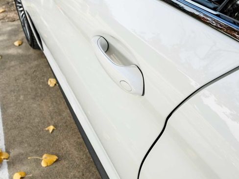 Used 2019 BMW 530i xDrive w/ M Sport Package image 42