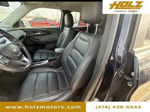 Used 2021 Chevrolet TrailBlazer LT w/ Premium Seating Package image 22
