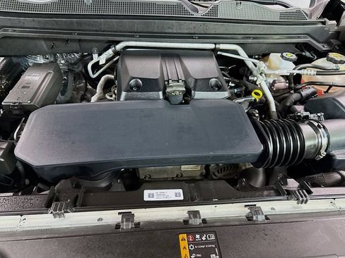 Used 2024 Chevrolet Colorado ZR2 AWD/4WD image 29