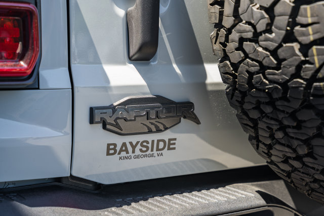 New 2026 Ford Bronco Raptor w/ Interior Carbon Fiber Pack AWD/4WD image 12