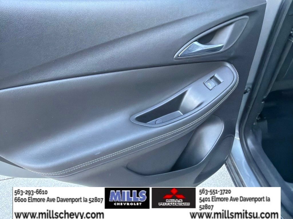 Used 2024 Buick Encore GX Preferred AWD/4WD image 23