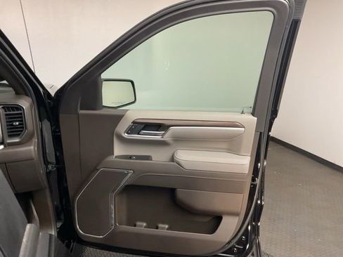 New 2026 Chevrolet Silverado 1500 LT w/ LPO, Liner Protection Package AWD/4WD image 21